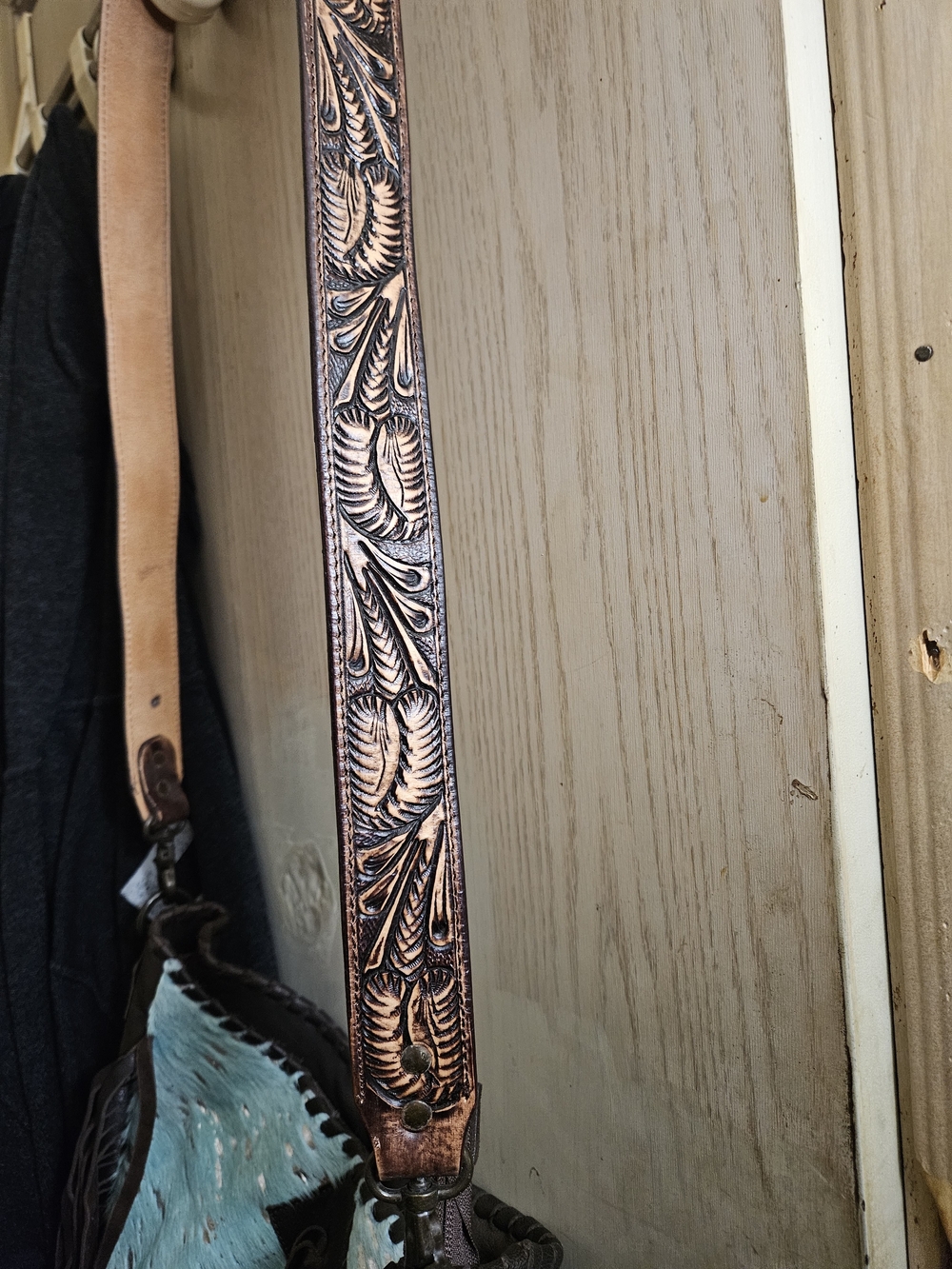 American Darling Aqua Hair On Hide and Brown Fringe Shoulder Bag - Picture 3 of 8